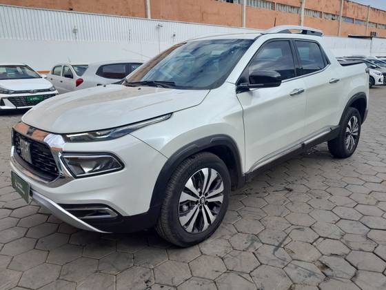 FIAT TORO 2.0 16V TURBO DIESEL VOLCANO 4WD AT9